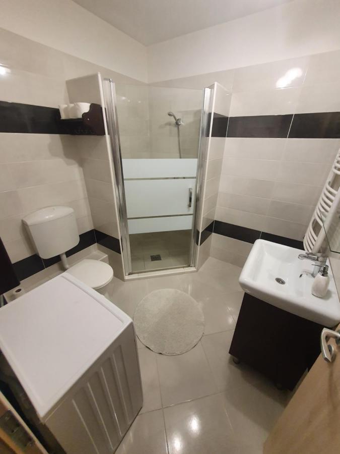 Krisi Apartman Hajduszoboszlo Luaran gambar