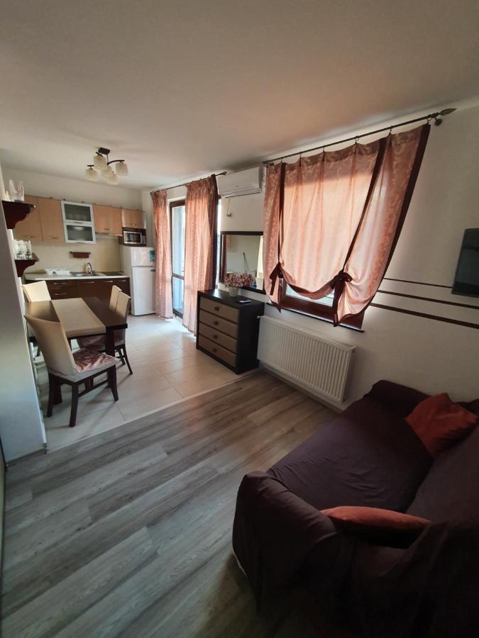Krisi Apartman Hajduszoboszlo Luaran gambar